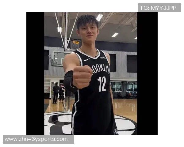 曾凡博连续两场未能得分双向合同留在NBA前景堪忧