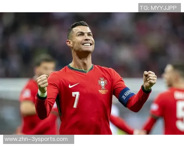 C罗迎来职业生涯1300场里程碑成历史出场数第三人